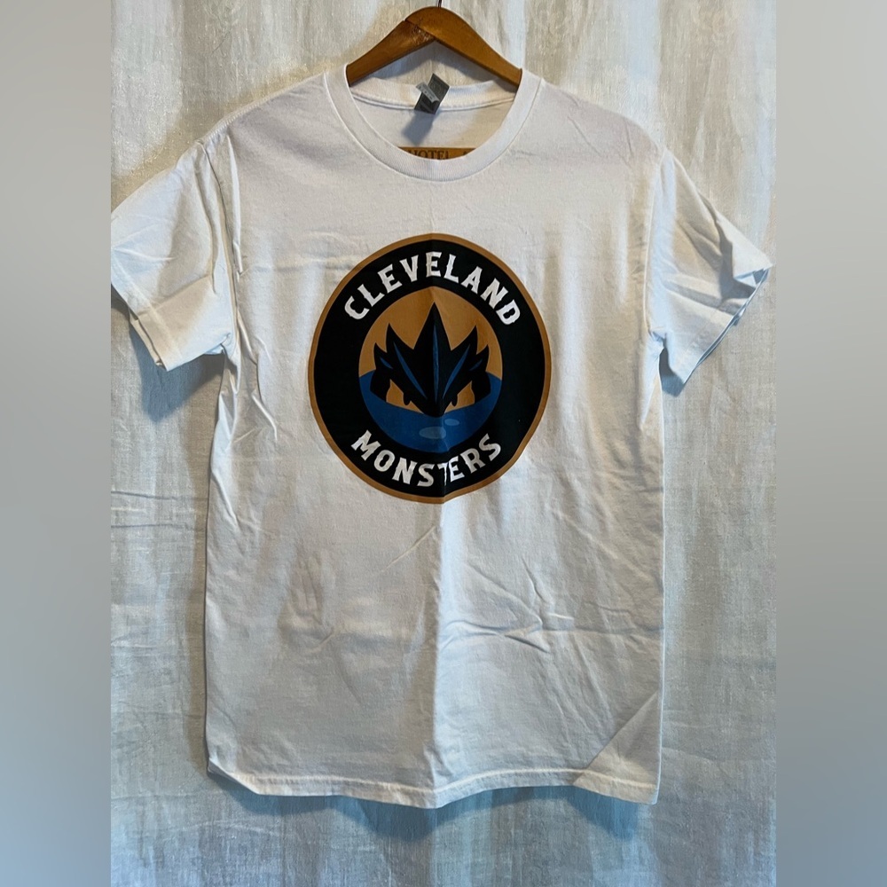 Cleveland Monsters Hockey Gildan Heavy Cotton White T-Shirt - Picture 1 of 4